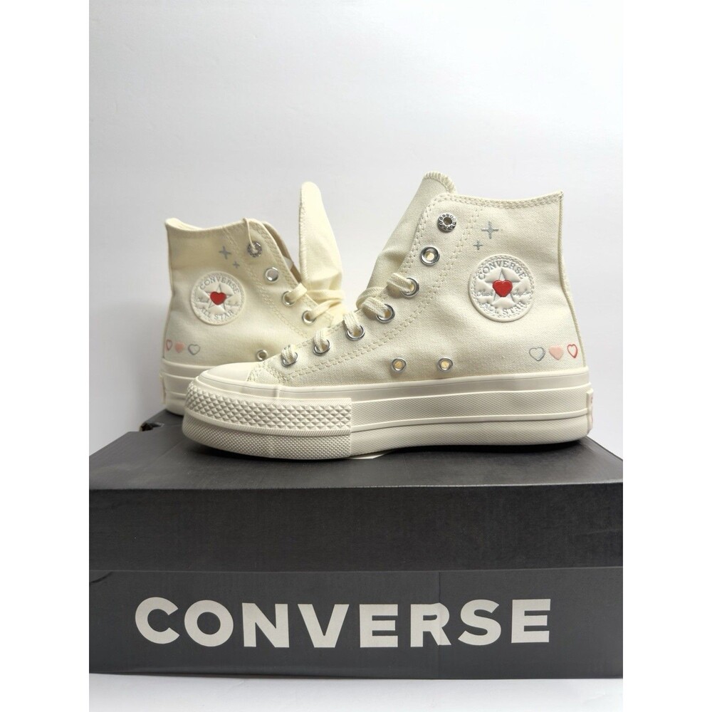 Converse Chuck Taylor All Star Lift Platform High Y2K Heart Sz5.5 Damaged Box
